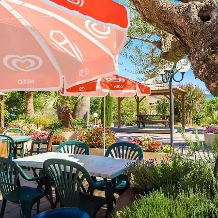 Mobile 6-pers Leï Suves-côtes D'azur-including Airco Camping *