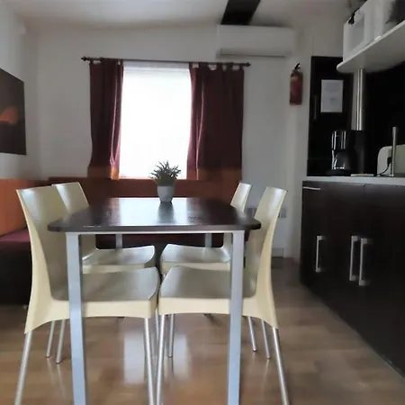 Mobile 6-pers Lei Suves-cotes D'azur-including Airco Roquebrune-sur Argens