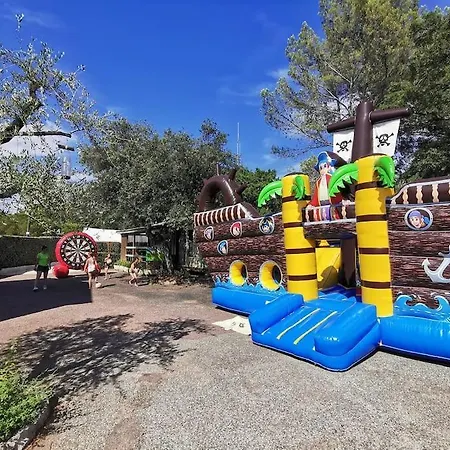Mobile 6-pers Lei Suves-cotes D'azur-including Airco Roquebrune-sur Argens